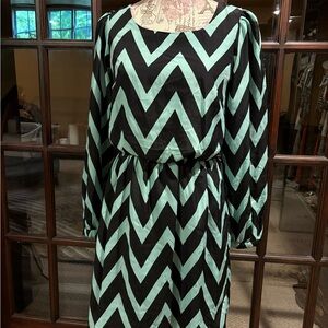 My Michelle Black and Green Chevron Long Sleeve Dress